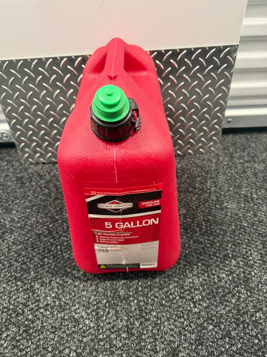 Briggs & Stratton 5 Gallon Gasoline Can