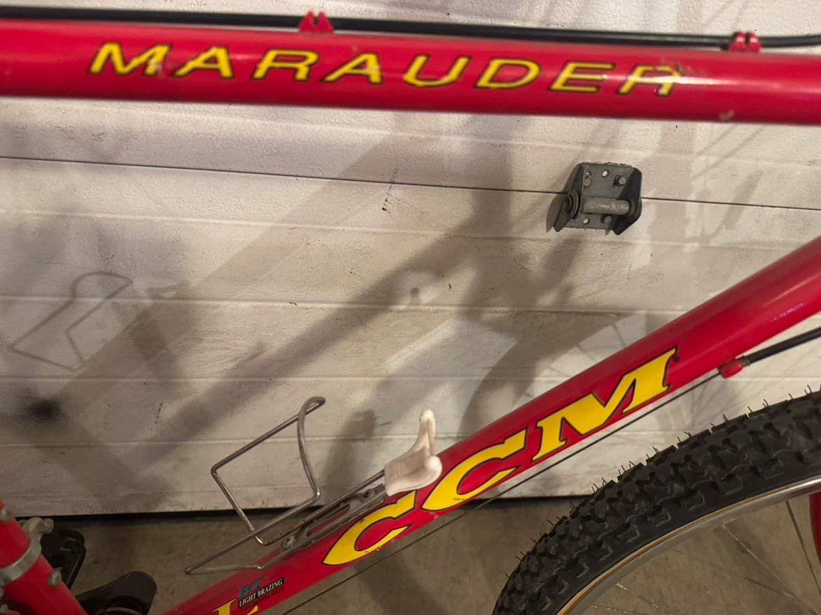 Men’s CCM Mountain Bike - photo 3