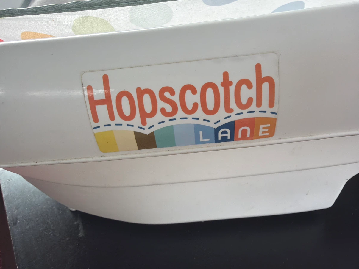 Hopscotch Lane Baby Bathtub with Sling - photo 2