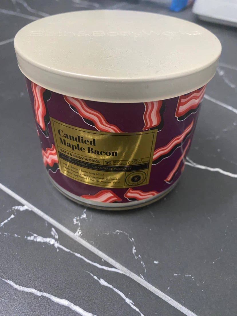 Bath & Body Works 3-Wick Candle - Candied Maple Bacon