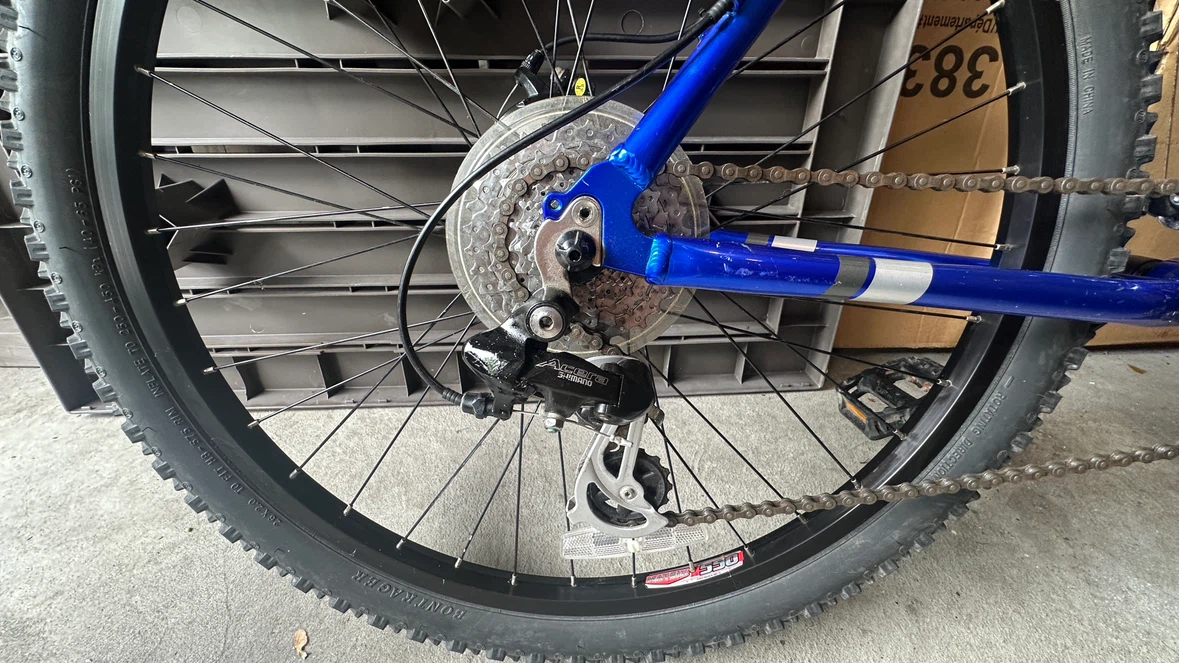 Trek 3900 Mountain Bike - photo 2