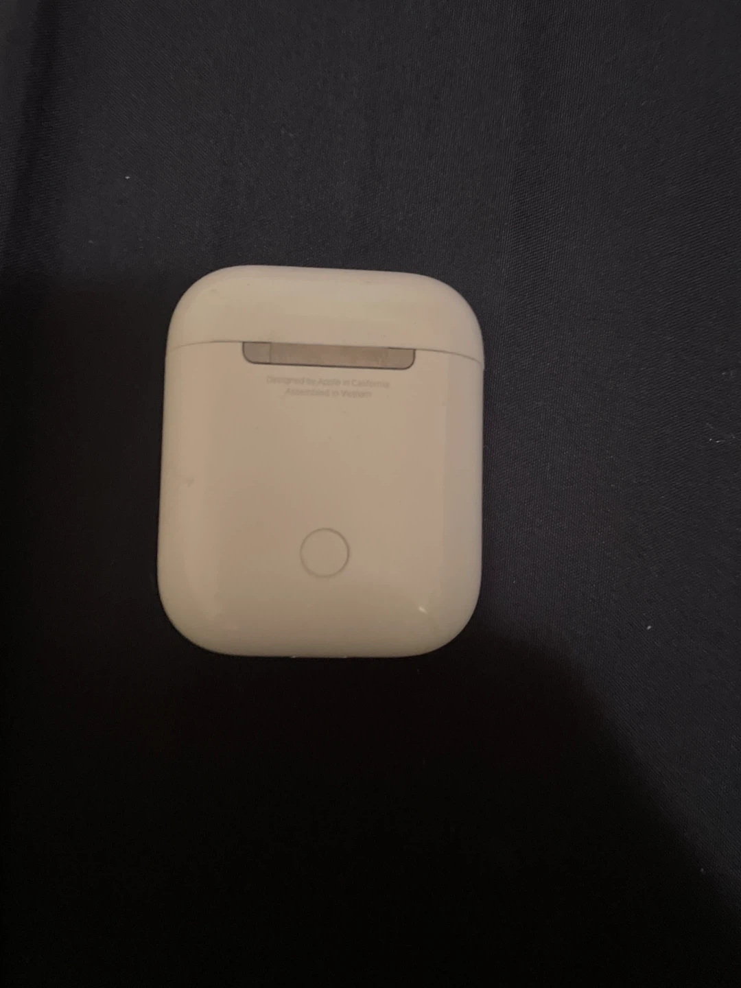 Apple AirPods (2nd gen) with Charging Case - photo 2