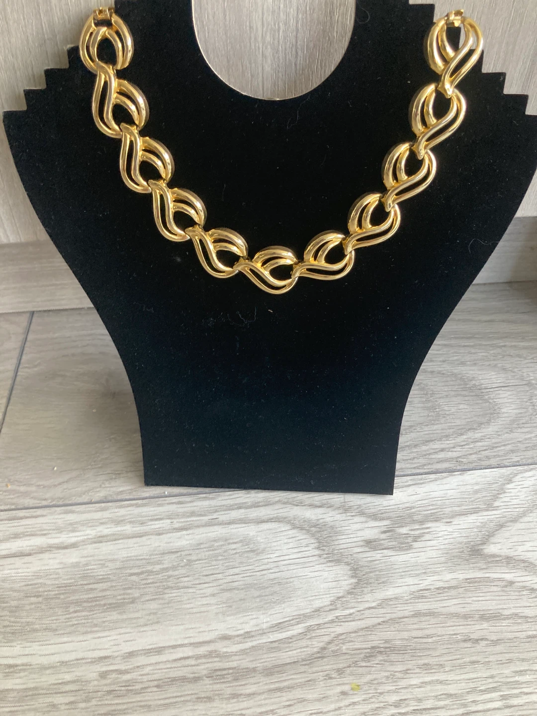 Gold Tone Chunky Chain Necklace
