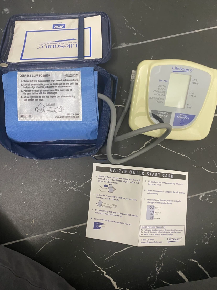 LifeSource UA-779 Digital Blood Pressure Monitor - photo 4