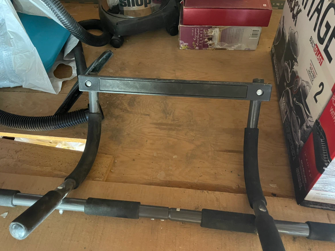 Doorway Pull-Up Bar with Padded Grips