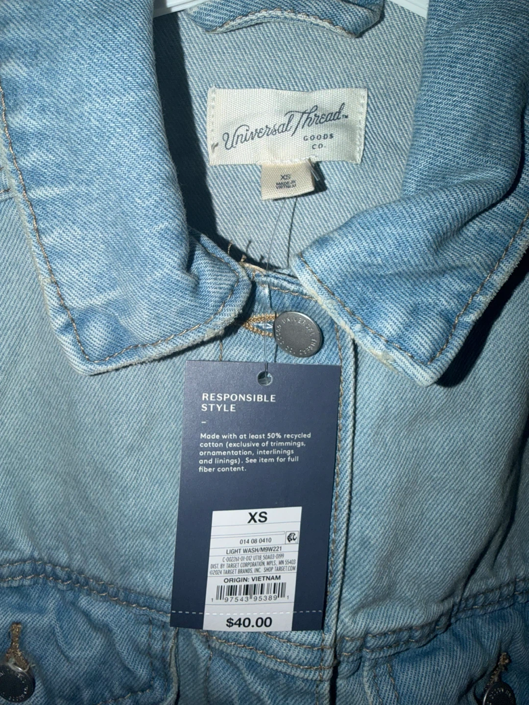 New with tags! Universal Thread Denim Jacket Light Wash XS - photo 3