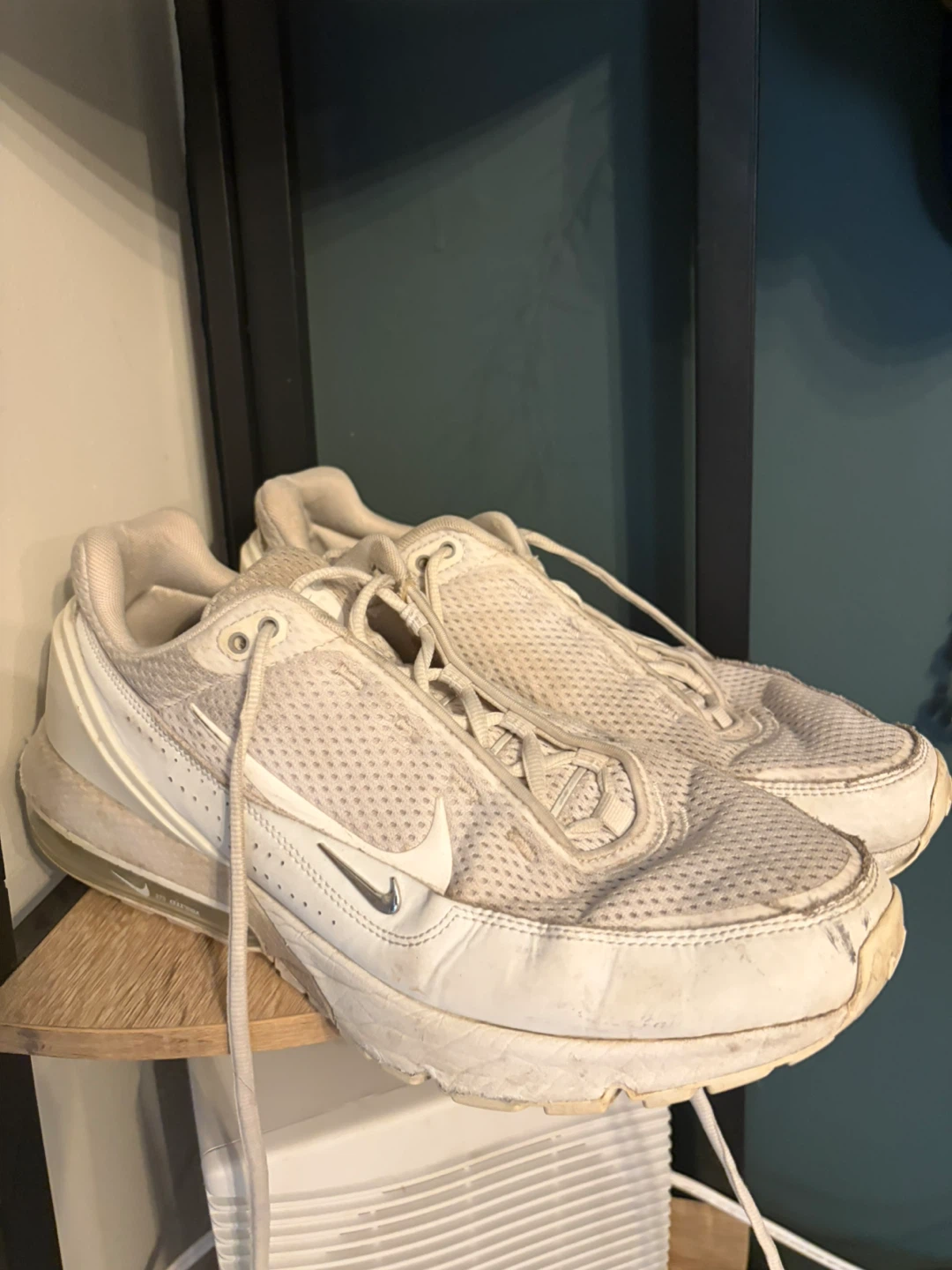 Nike White Running Shoes - photo 2