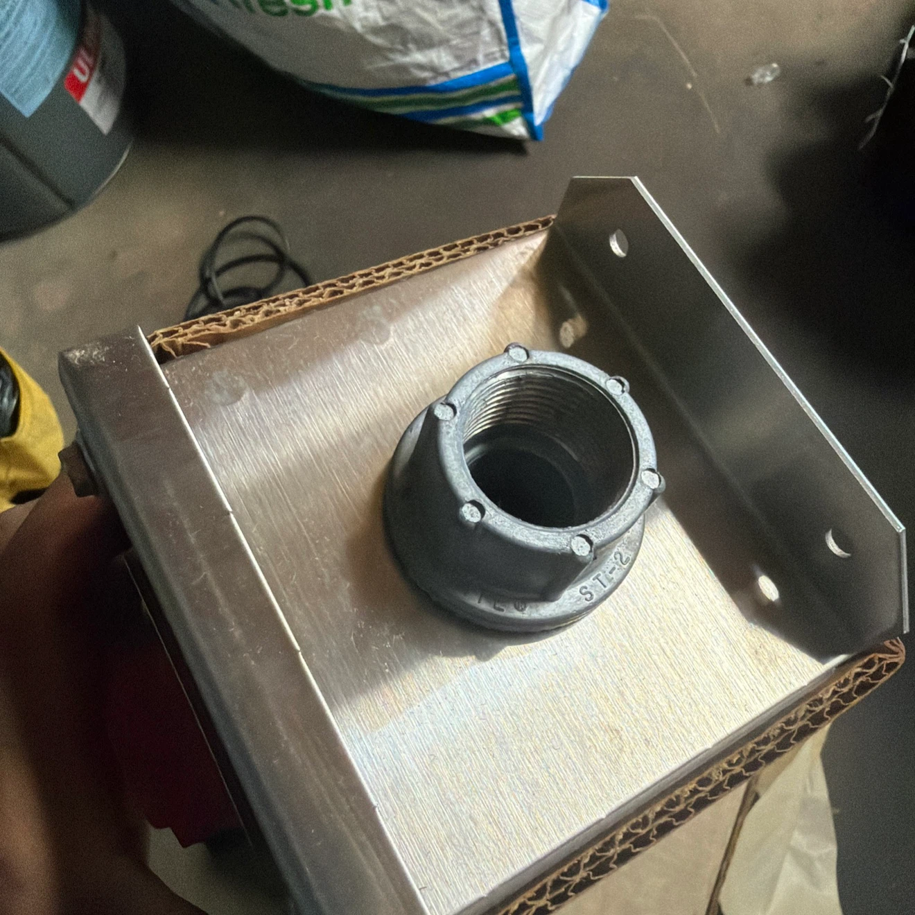 Industrial Start/Stop Push Button Enclosure - photo 3