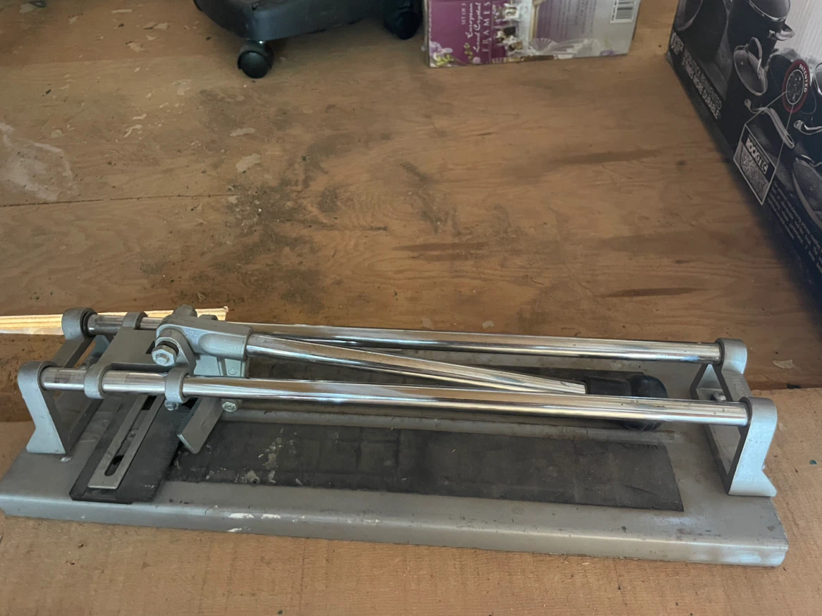 Tile Cutter