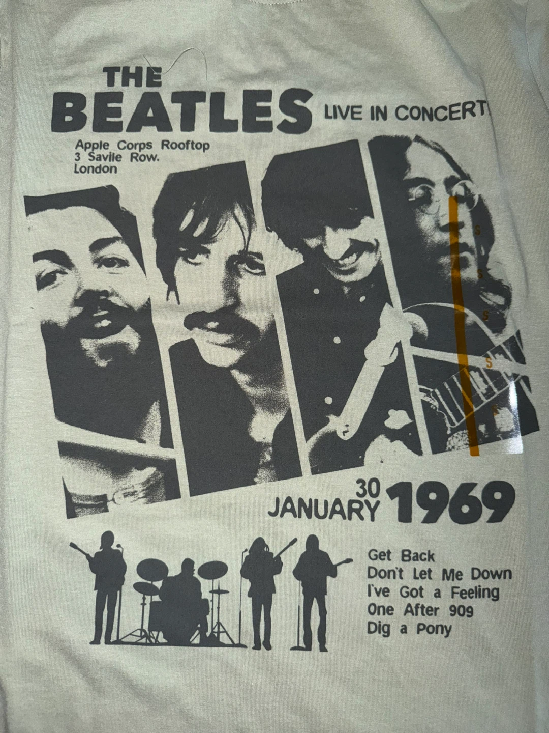 Size Small NWT! The Beatles Live in Concert T-Shirt - photo 4