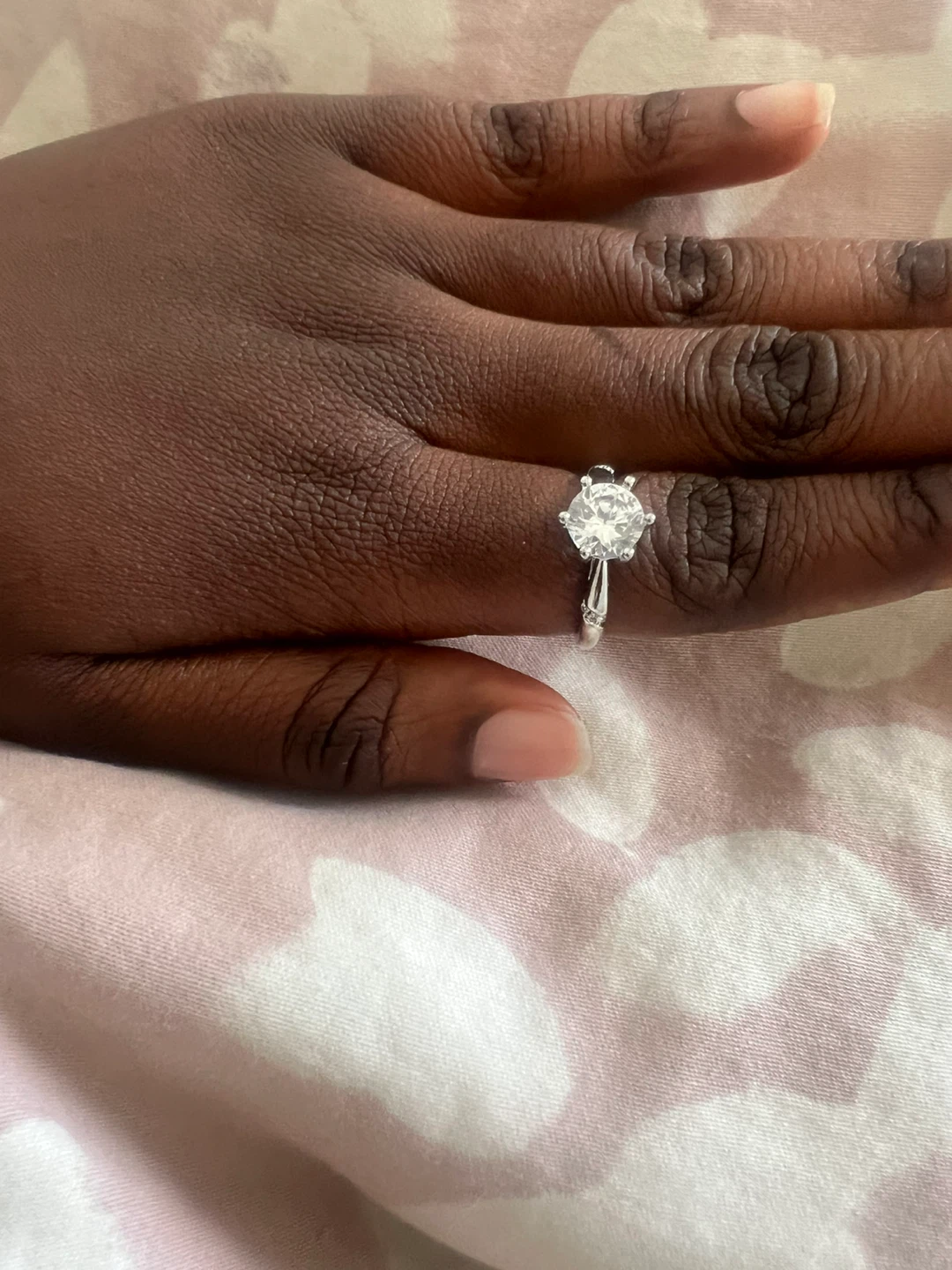 Sparkly Ring - photo 2