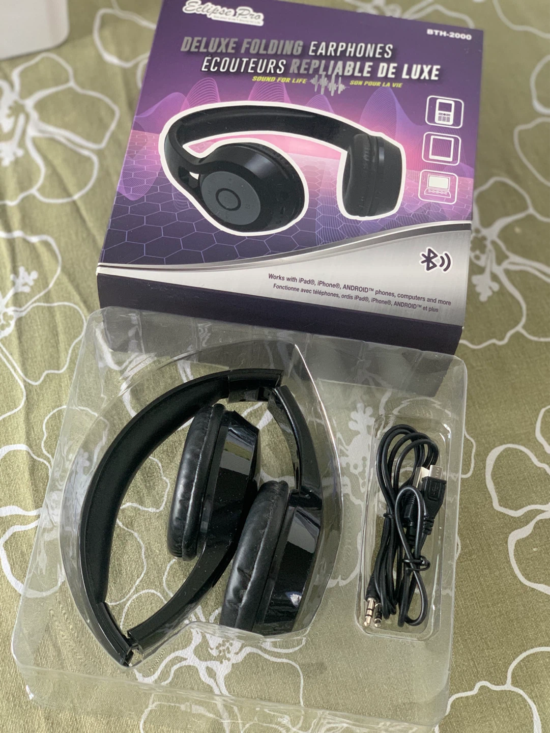Eclipse Pro Deluxe Folding Headphones BTH-2000
