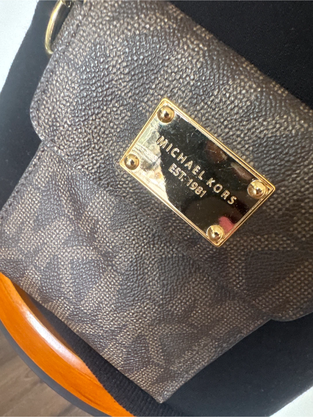 Michael Kors Delaney crossbody belt bag. - photo 2