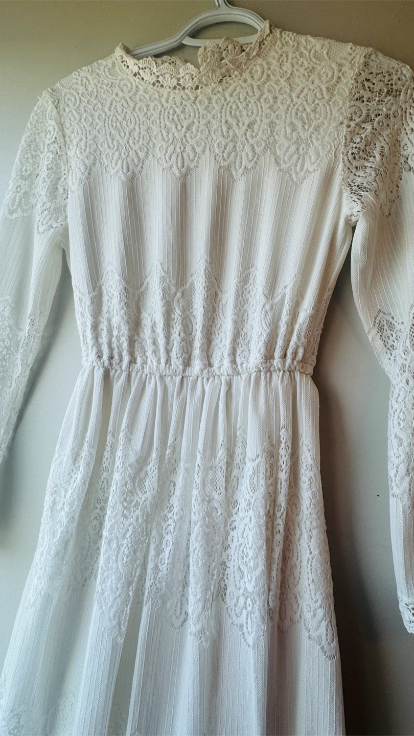White Lace Dress - photo 4