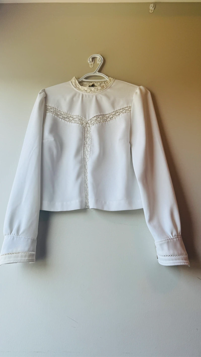 White Lace Trimmed Blouse - photo 2