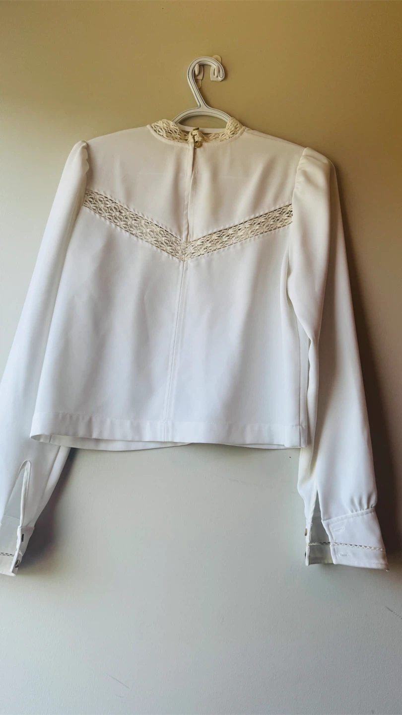 White Lace Trimmed Blouse - photo 5
