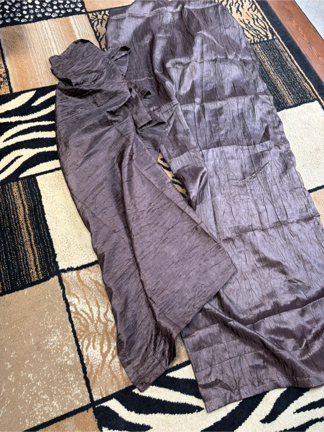 Set of 2 Brown Crinkled Fabric Panels / Curtains