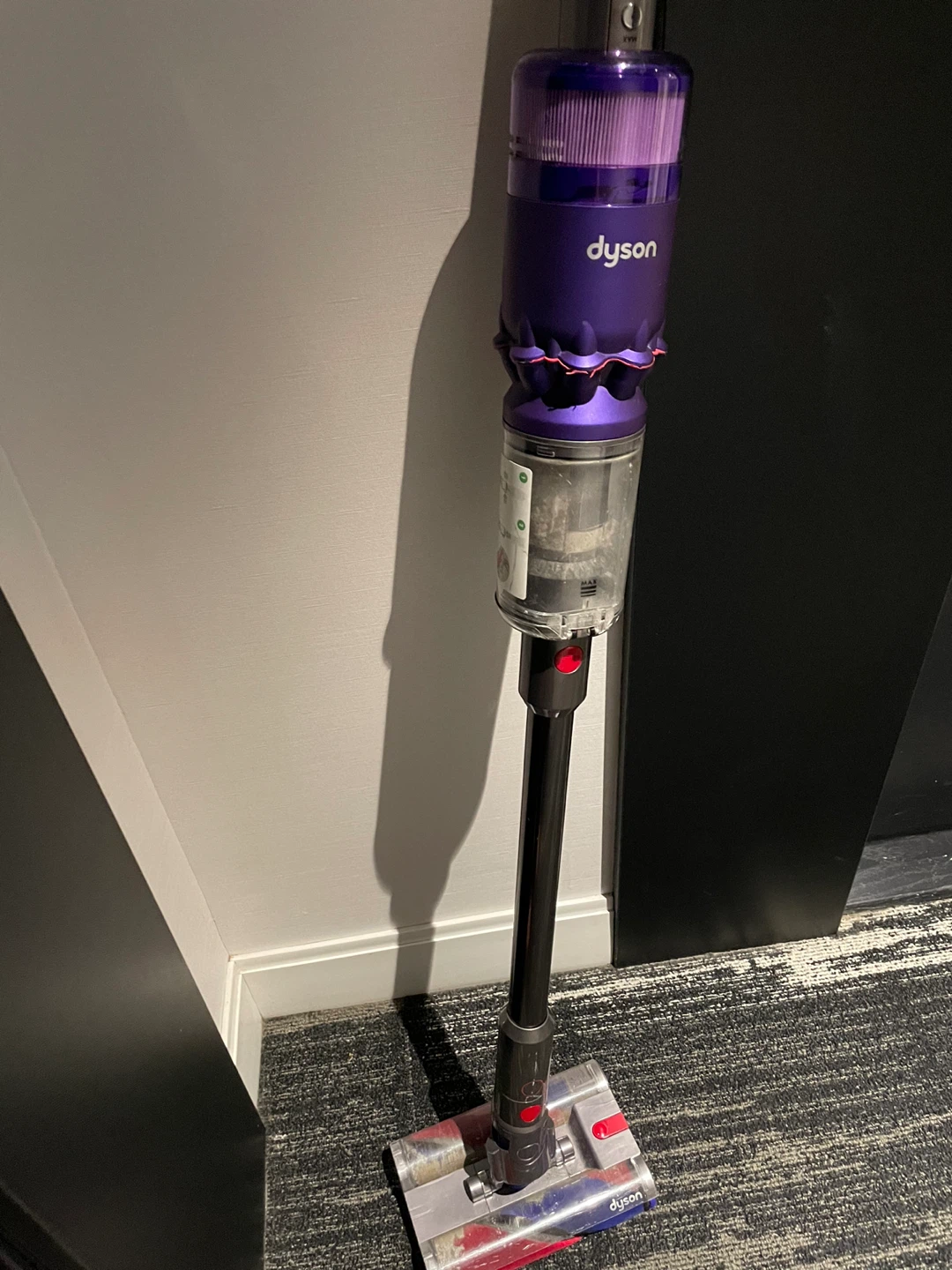 Dyson Cordless Vacuum Cleaner - photo 4