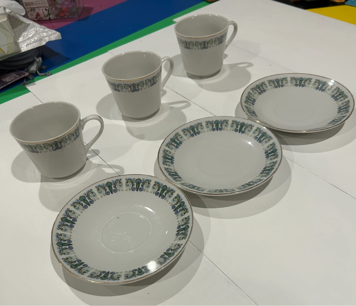 Set of Three Vintage Fine China Tea Cups and Saucers - photo 2