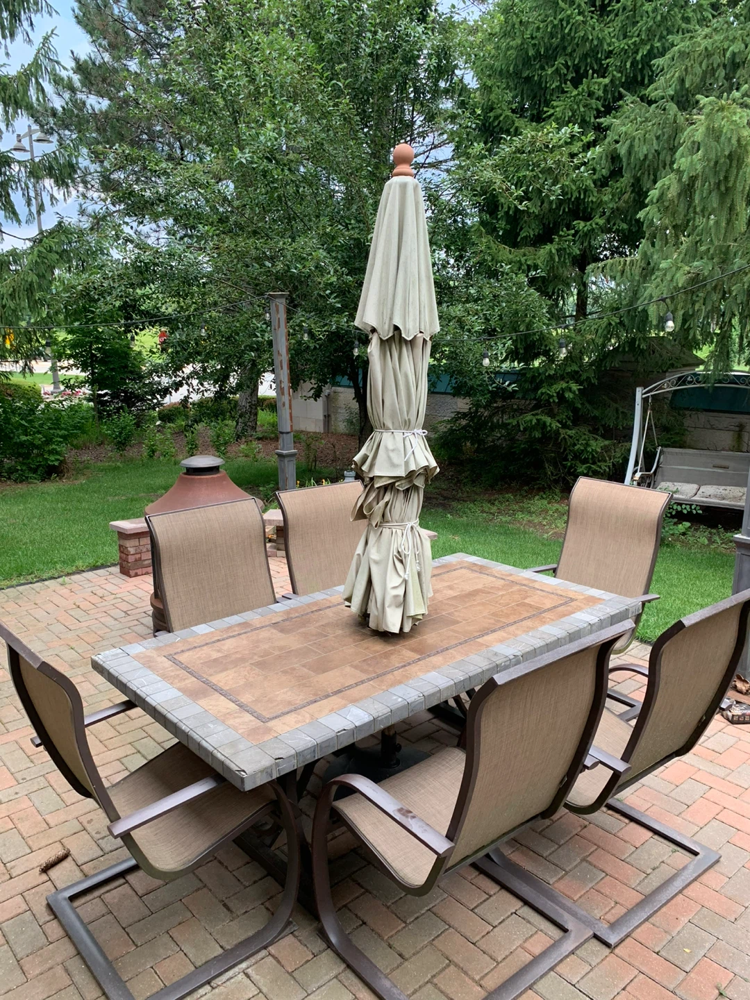 Outdoor Patio Dining set with umbrella