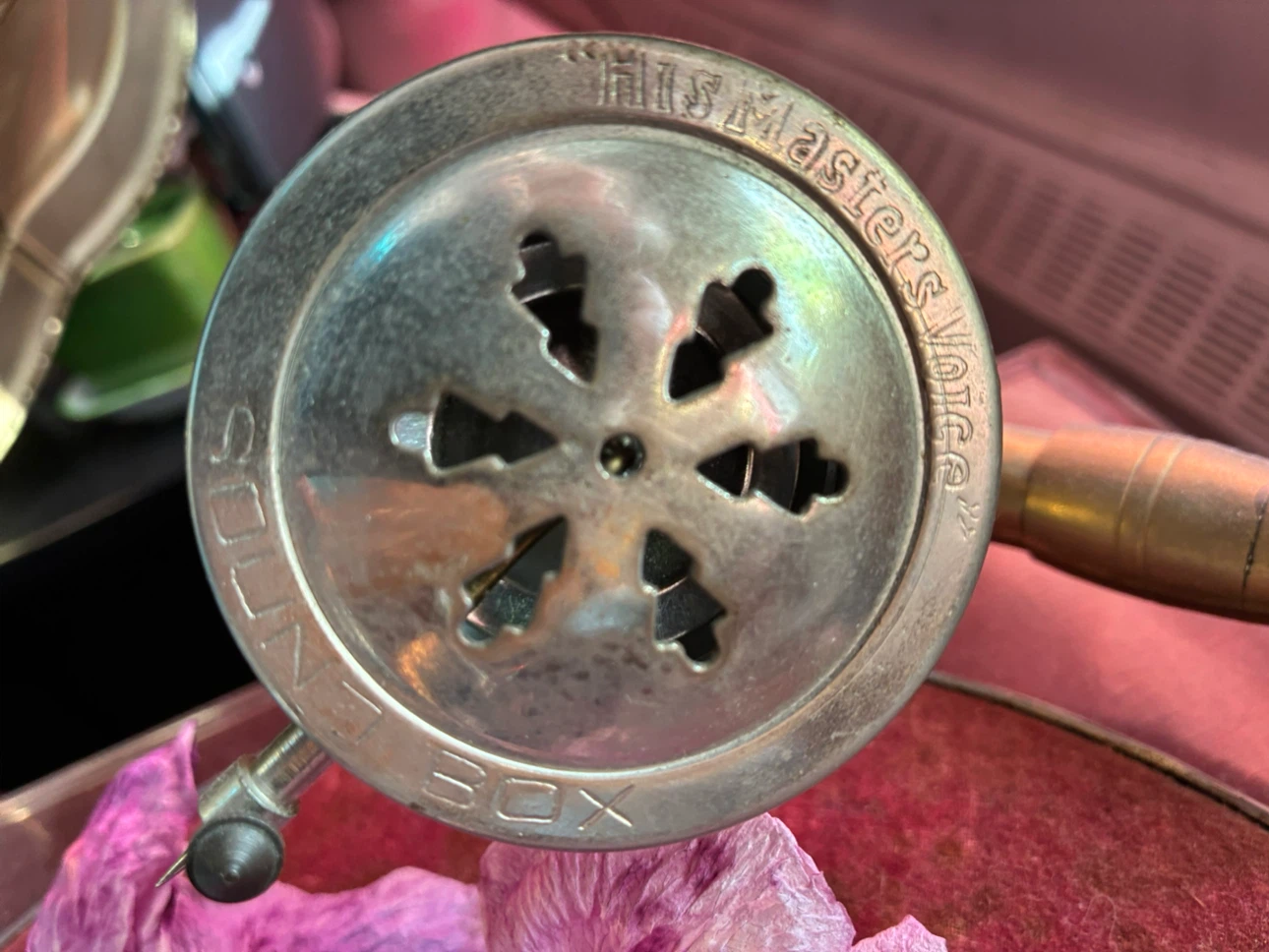 vintage gramophone - photo 4