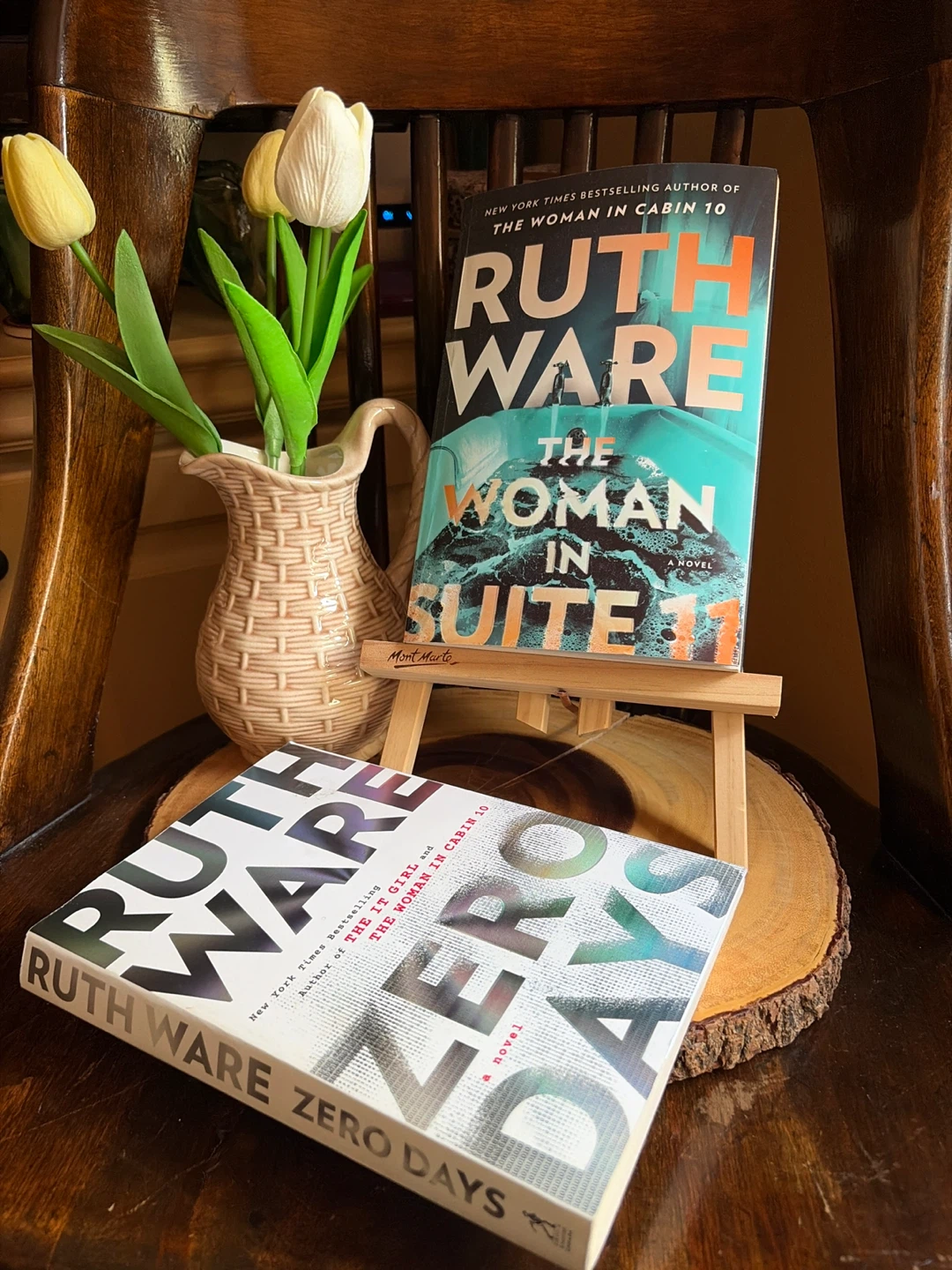 The Woman in Suite 11 and Zero Days by Ruth Ware - Novel