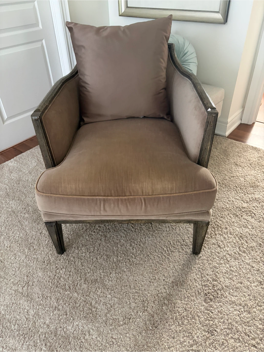 Accent Chair with Decorative Back - photo 3