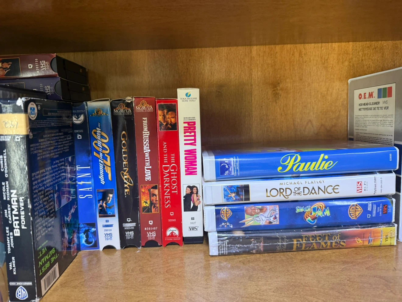 Assorted VHS Movies Collection - photo 2