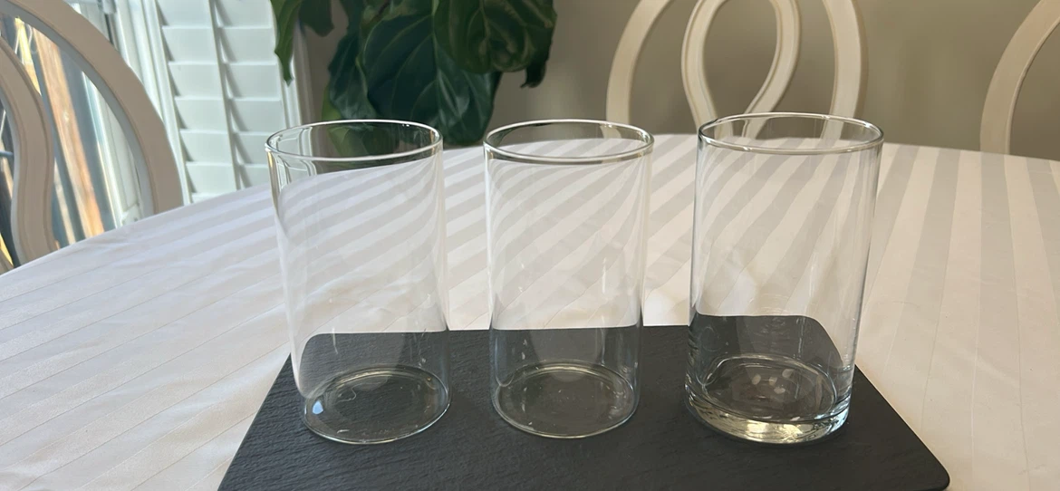 21 Glass Cylinder Vases | 7 Inches Tall - photo 4
