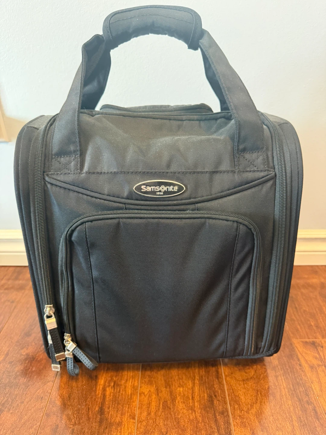 NEW Samsonite Underseat Carry-On Rolling Travel Bag - photo 2