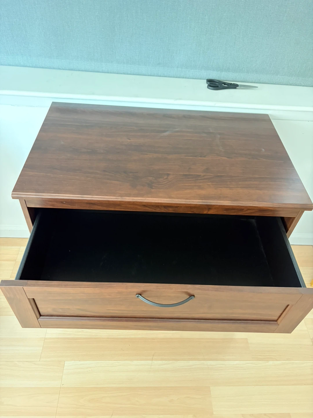 Brown Wood 3-Drawer dresser - photo 2