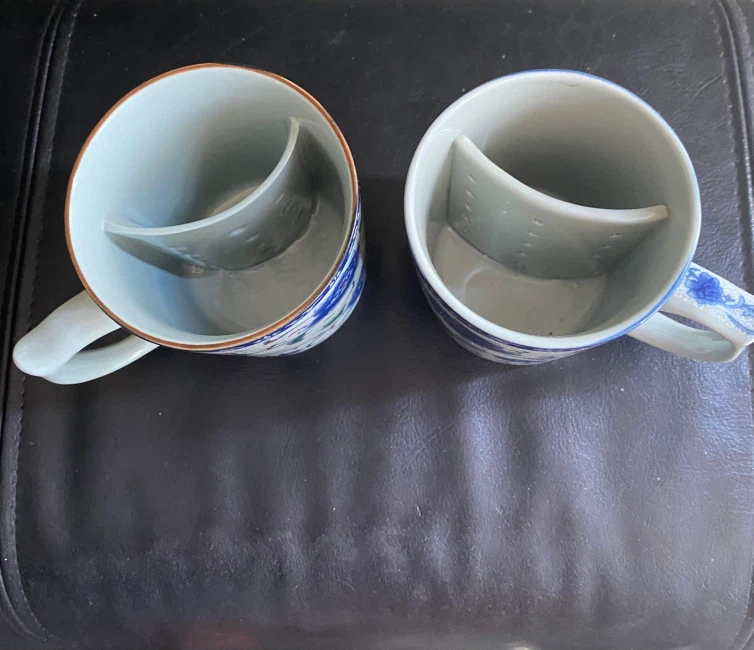 Set of 2 Vintage Chinese Porcelain tea infuser mug.Mugs - photo 2