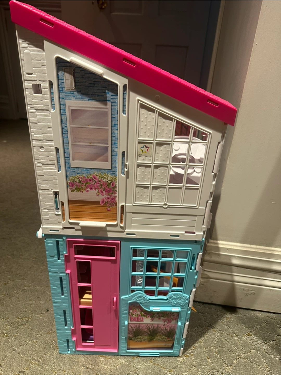 Barbie House Playset includes Barbie Jeep