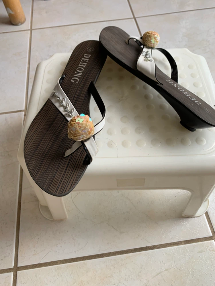 DEHONG Women's Thong Sandals - photo 2