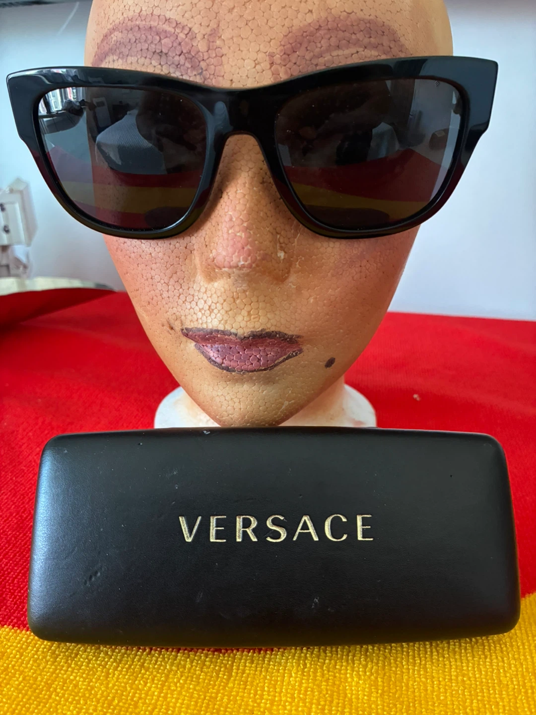 Versace Sunglasses with Case - photo 3
