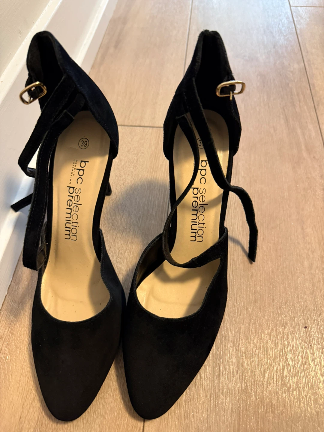 Black Suede Heels – Size 39 (bpc Selection Premium) - photo 2