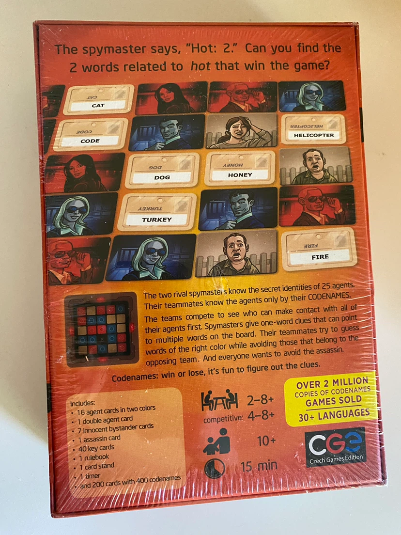 Codenames Board Game - photo 2