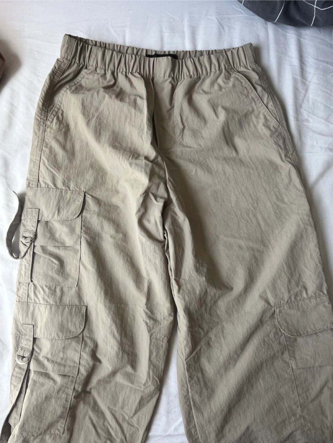 Forever 21 Cargo Pants - Khaki, Size S