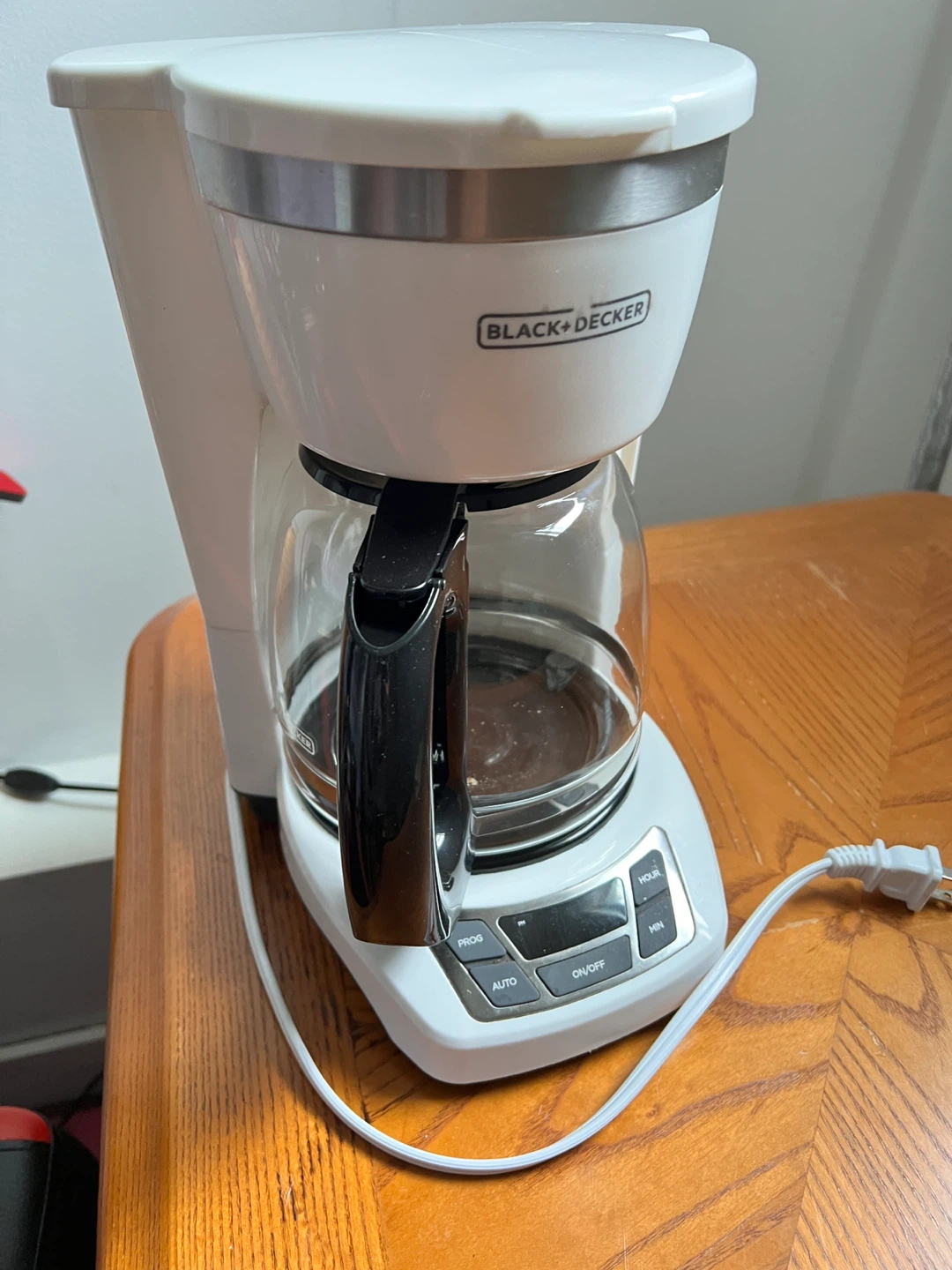 BLACK+DECKER 12-Cup Programmable Coffee Maker - photo 3