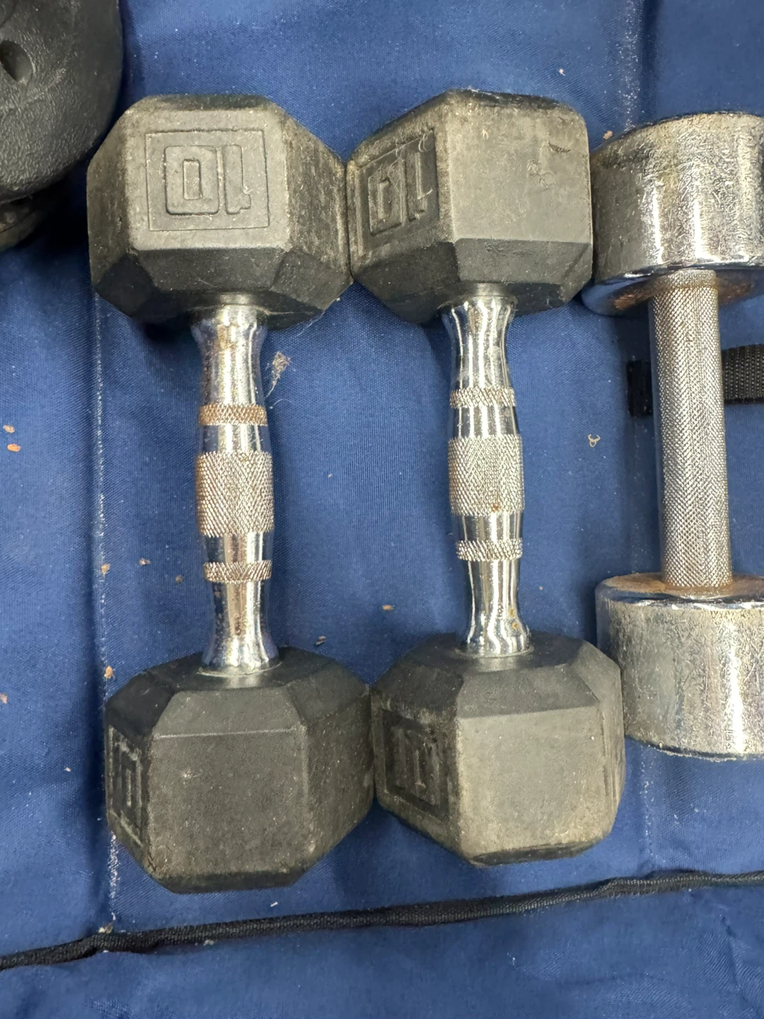 Adjustable Dumbbell Set and Kettlebells - photo 3
