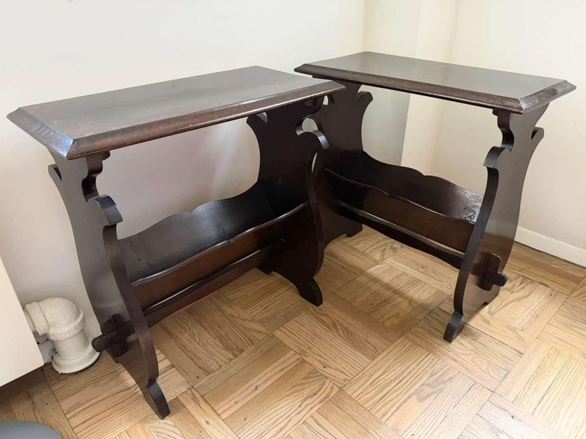 Set of 2 Vintage Dark Wood Side Tables magazine holders - photo 2
