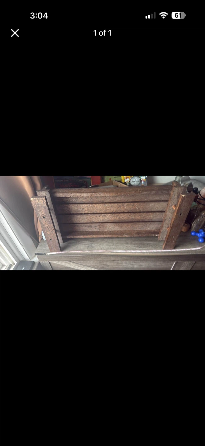 Medium size wood tray