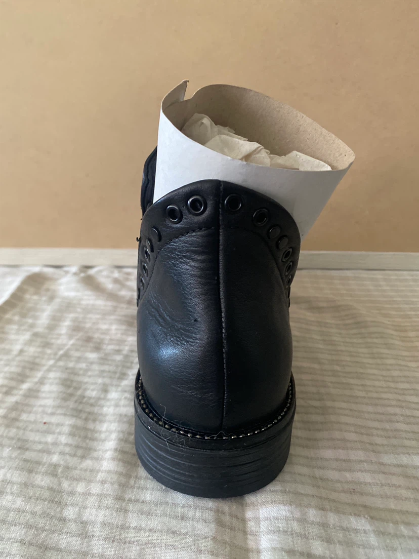 Black Leather Ankle Boots - photo 5