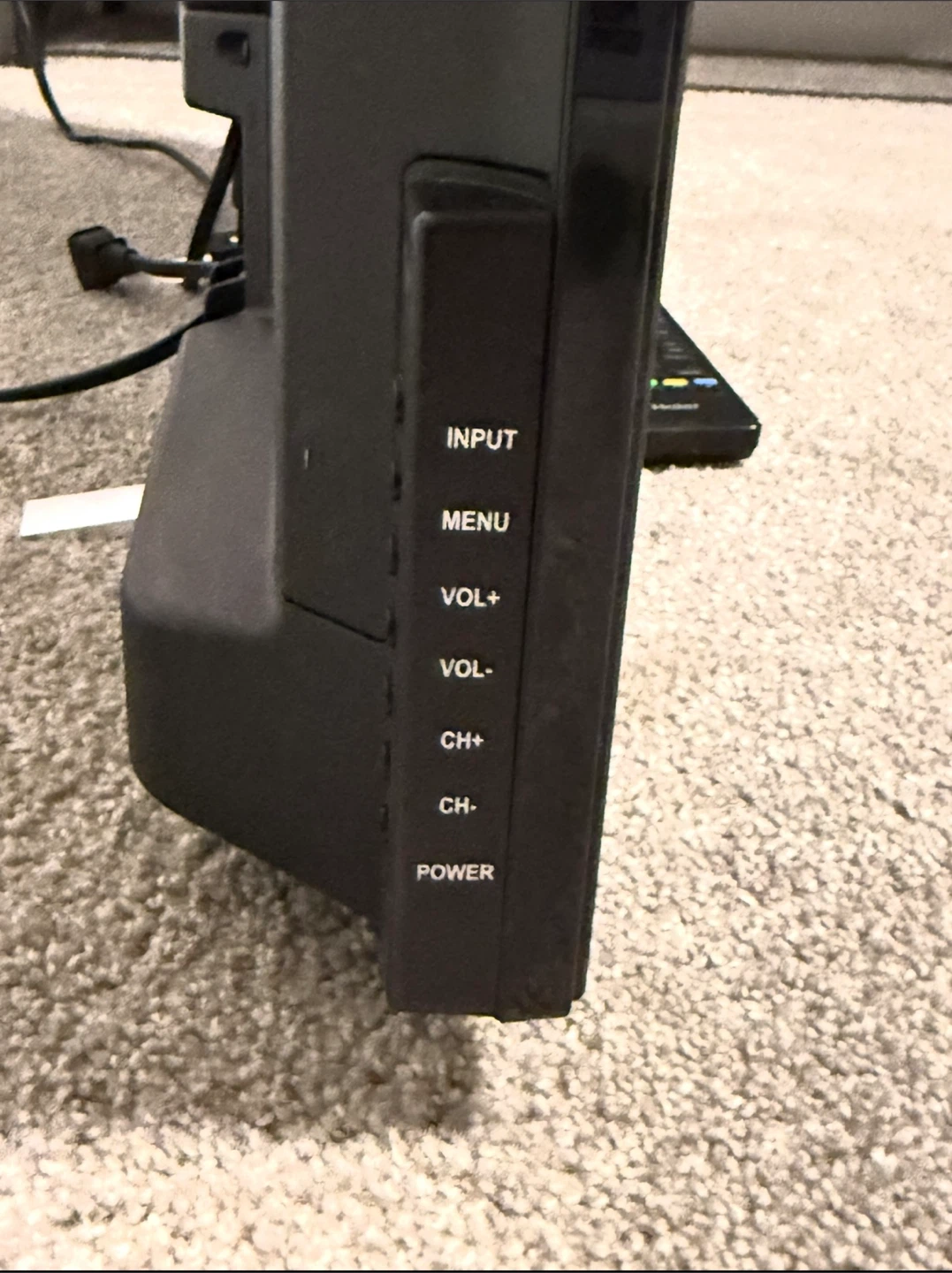 Haier 32” Ready to be Smart TV - Pick up in Alpine Park SW - photo 4
