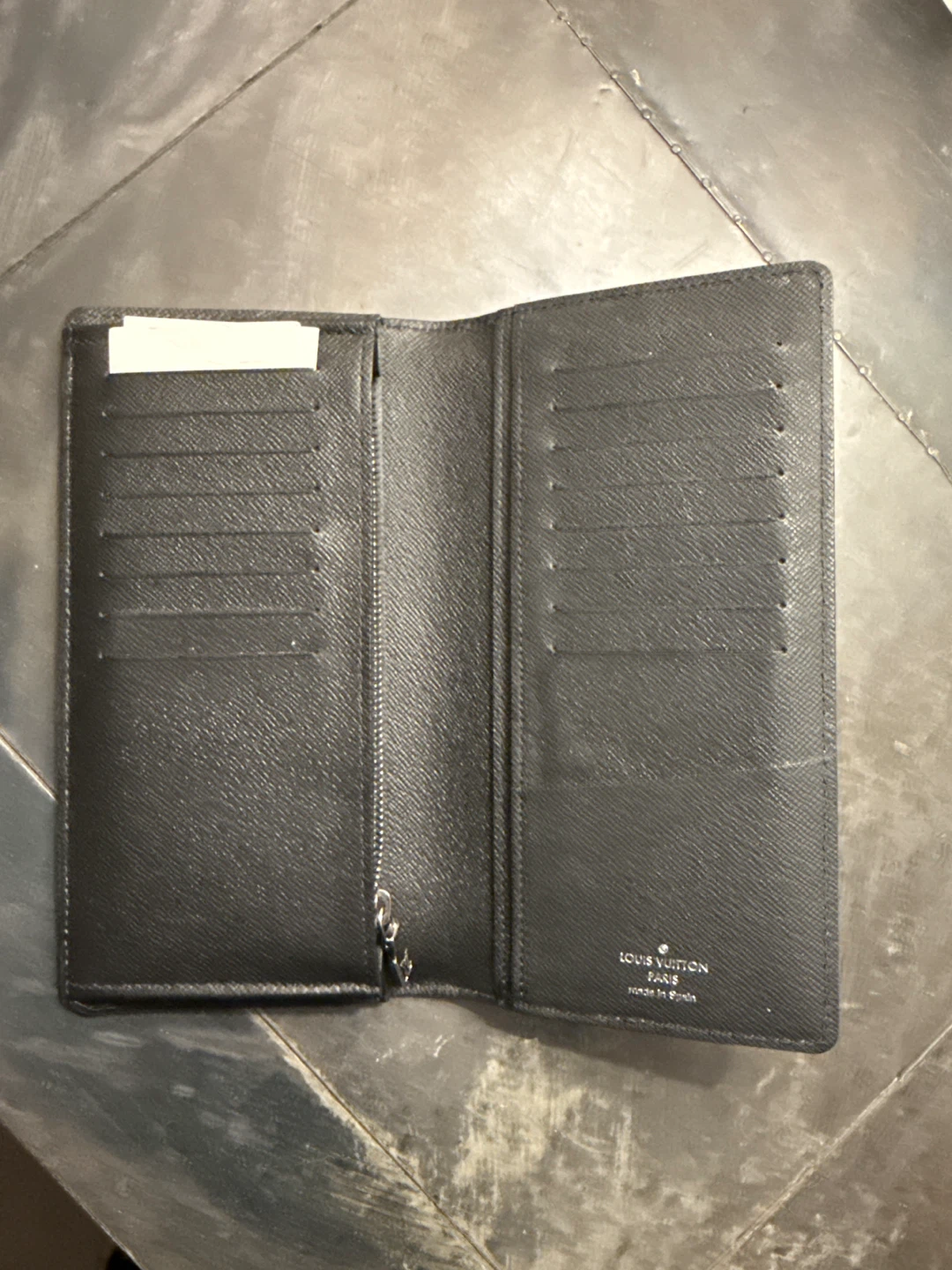 Louis Vuitton Wallet - photo 2