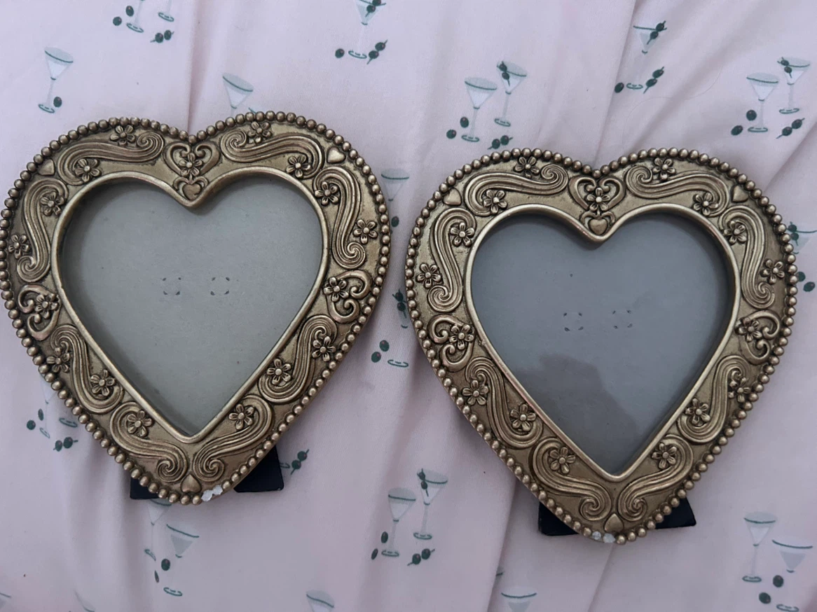 mini heart photo frames