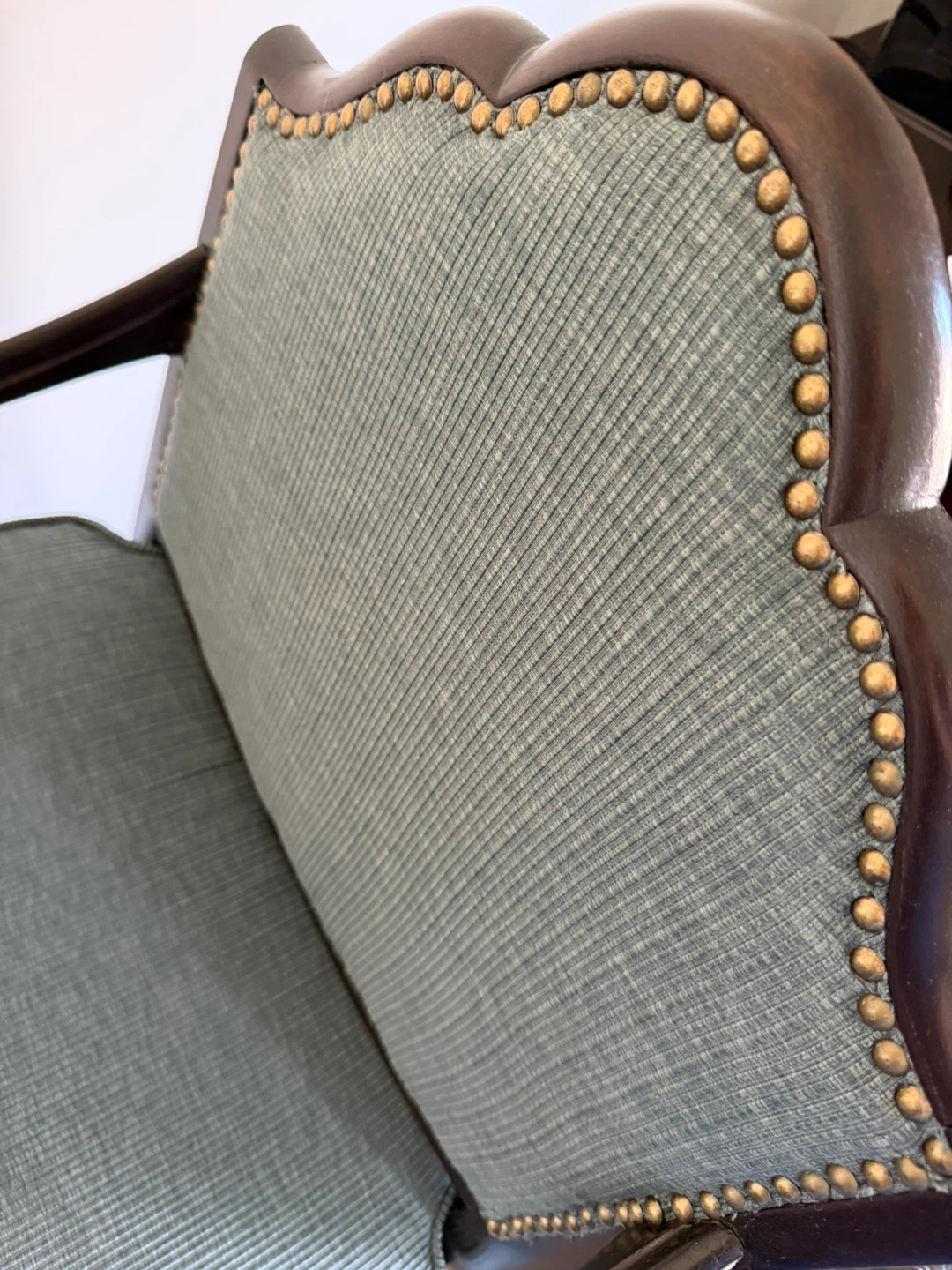 Vintage Accent Chair with Wooden Frame - photo 4
