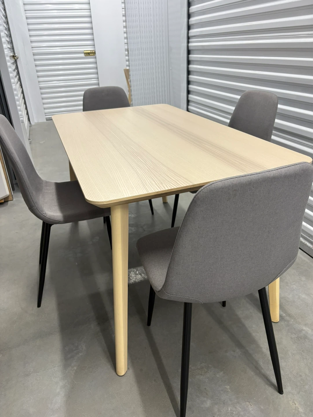 Can deliver—Ikea Lisabo table and 4 grey chairs. - photo 2