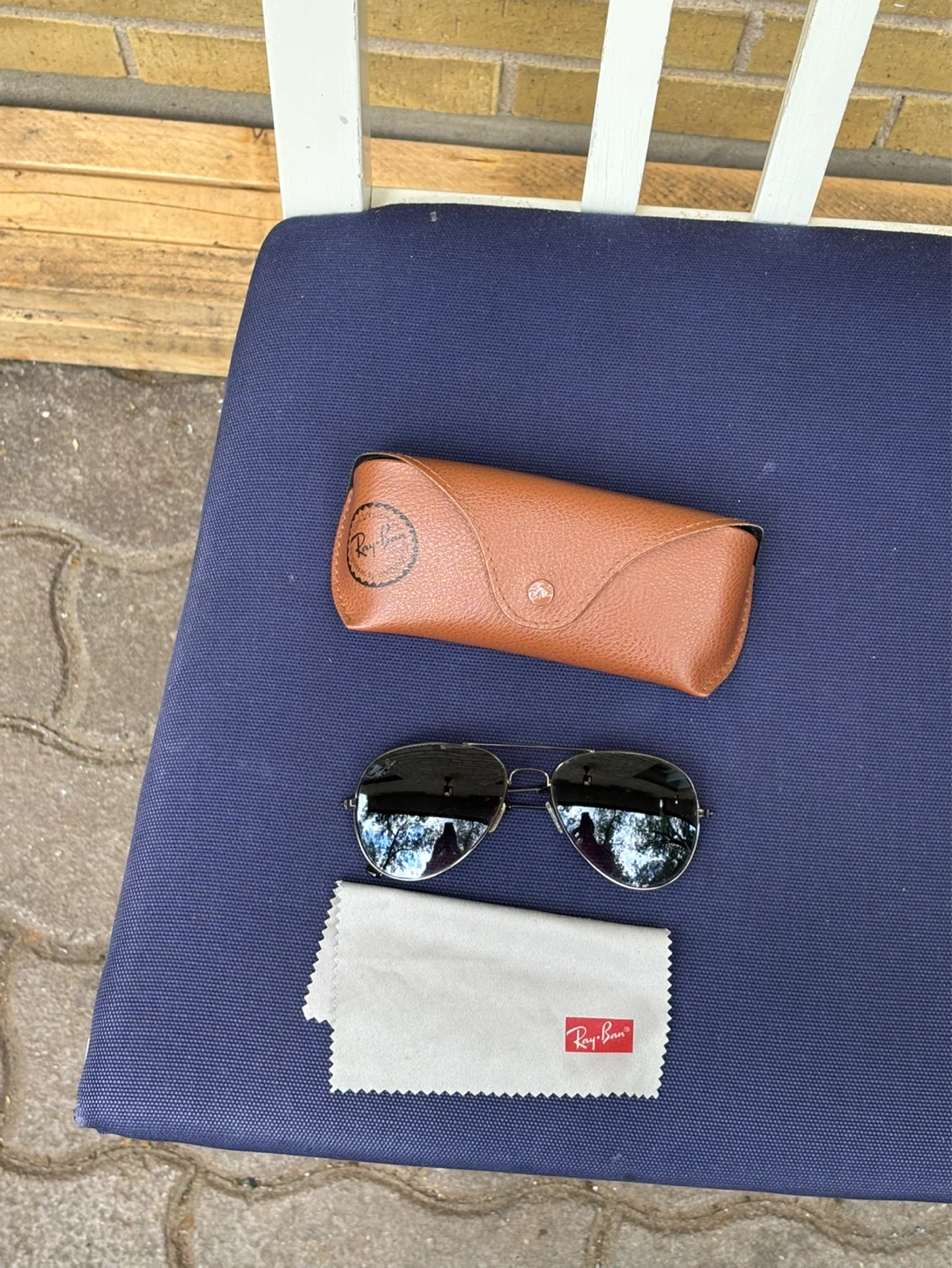 Ray-Ban Aviator Sunglasses with Case - photo 3