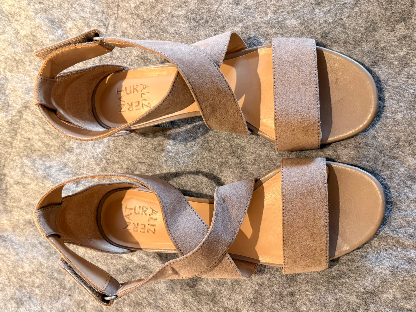 Naturalizer Adele Sandal - Size 8.5
